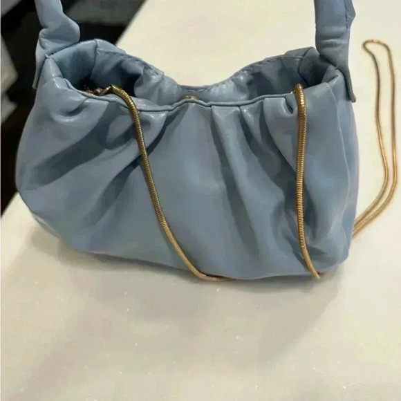 Ukpia small blue handbag with chain for cross body option - Picture 3 of 13